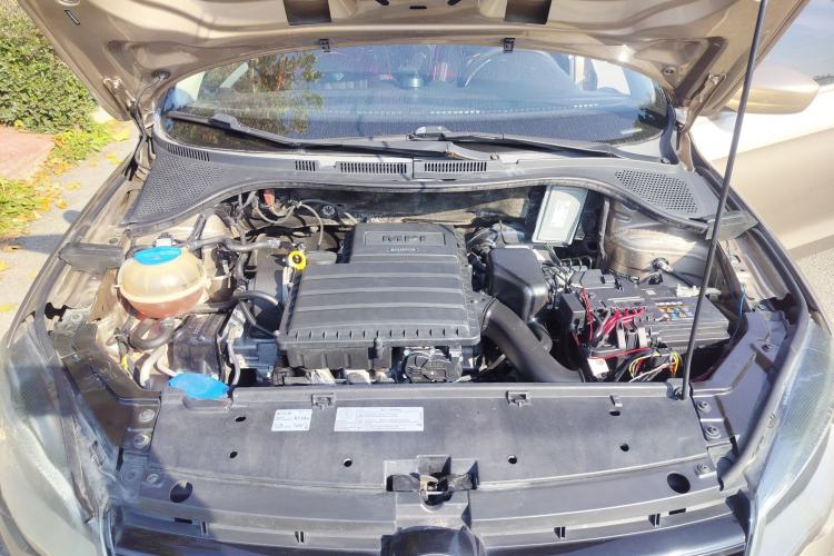 Used Volkswagen Jetta 2015 Value Edition 1.6L Manual Fashionable Style
