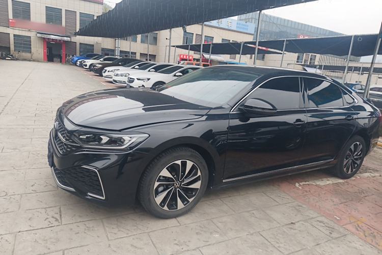 Used Volkswagen Passat 2023 330TSI Starry Elite Edition