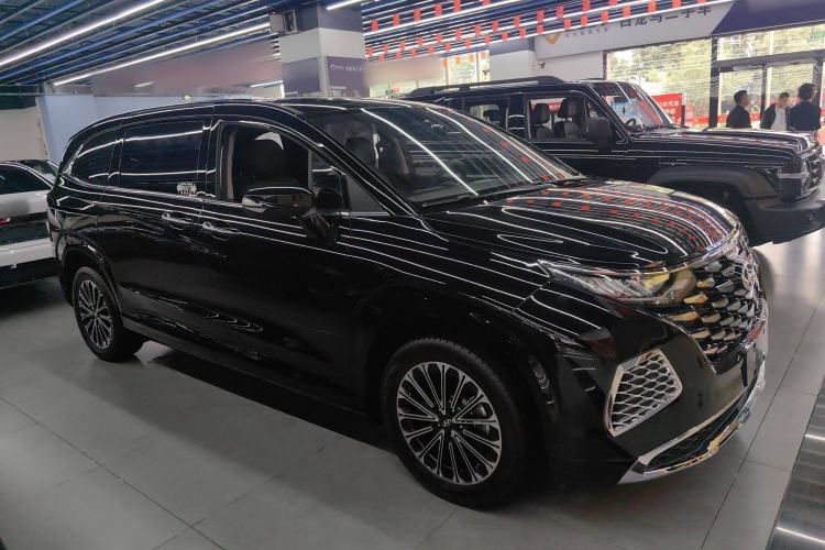 Used Hyundai Custo 2024 270TGDi LUX Prestige Edition
