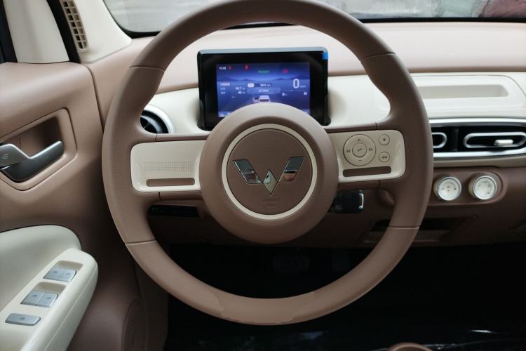 Used Wuling Hongguang MINIEV 2025 Four-Door Version Advanced Edition
