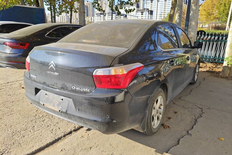 Used Citroen Elysee 2015 Zhishang Edition 1.6L Manual Fashion Model