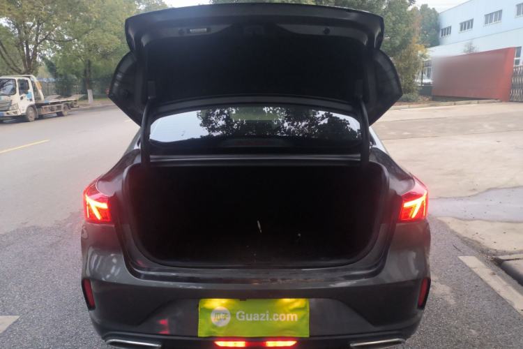 Used Changan Eado 2021 PLUS Blue Whale NE 1.4T GDI DCT Prestige Model
