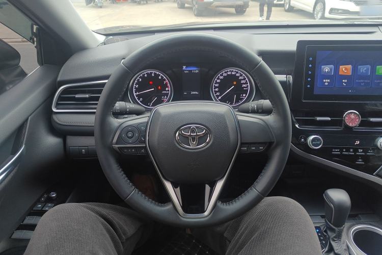 Used Toyota Camry 2023 2.0GVP Premier Edition
