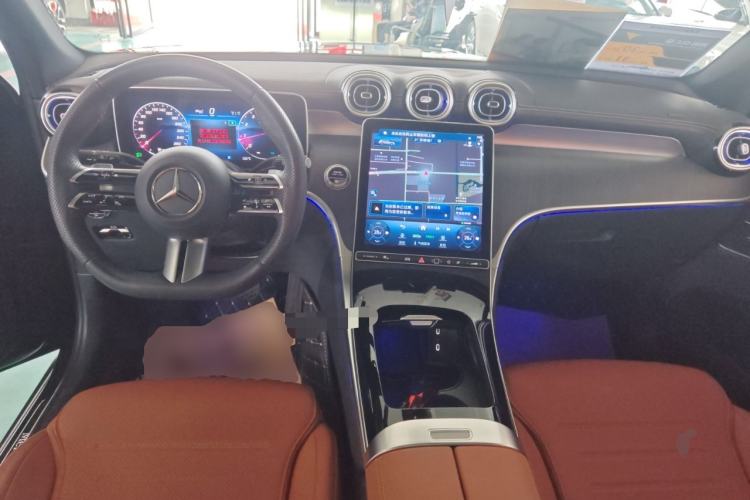 Used Mercedes-Benz GLC 2024 GLC 260 L 4MATIC Luxury Model 5 Seats