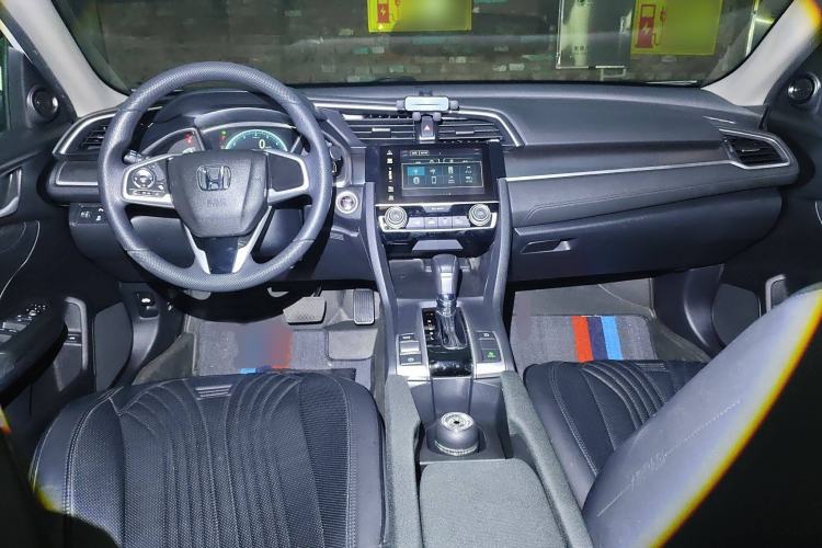 Used Honda Civic 2016 220TURBO CVT Luxury Edition
