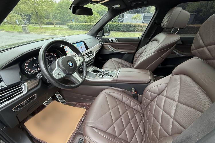 Used BMW X5 2022 Restyled xDrive 40Li M Sport Package
