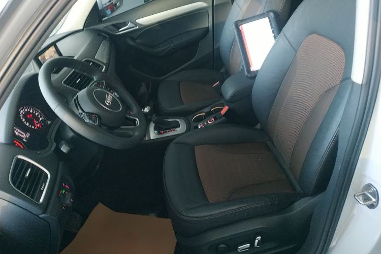 Used Audi Q3 2018 30th Anniversary Edition 35 TFSI Fashion Model
