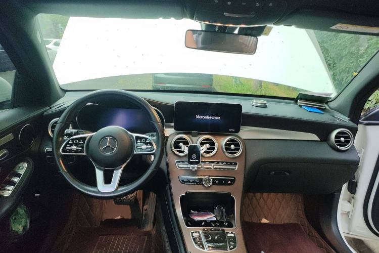 Used Mercedes-Benz GLC 2020 GLC 260 L 4MATIC Luxury Model
