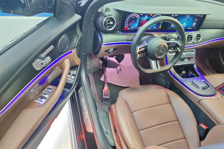 Used Mercedes-Benz E-Class New Energy 2023 E 350 e L Plug-in Hybrid Sports Sedan
