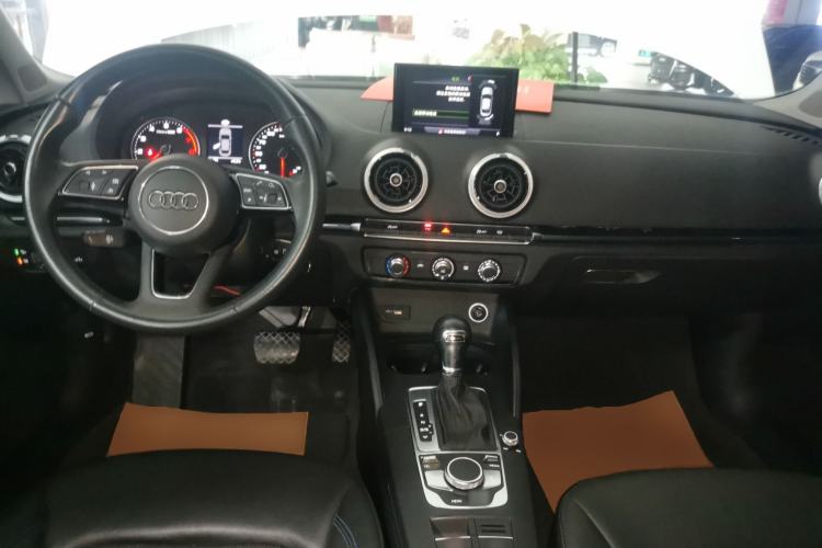 Used Audi A3 2020 Limousine 35 TFSI Fashion Edition China VI Emission Standard
