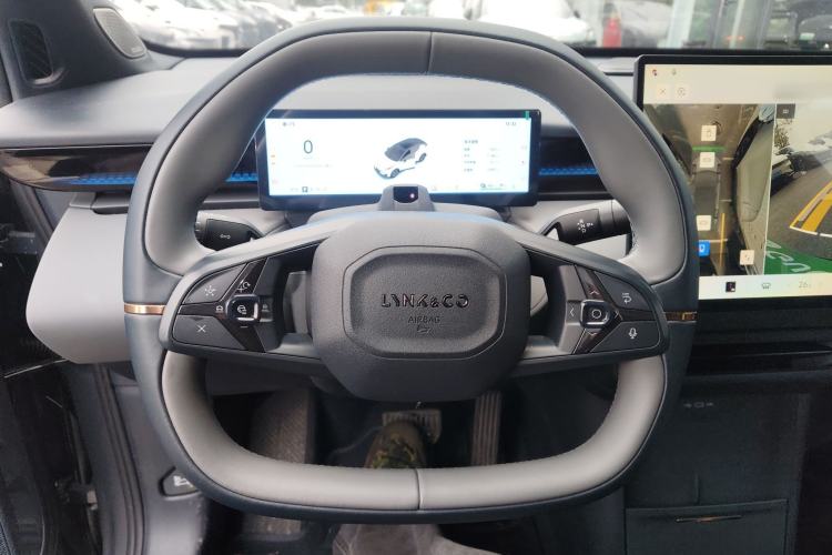 Used Lynk & Co Z20 2025 530 km Range Rear-Wheel Drive Max