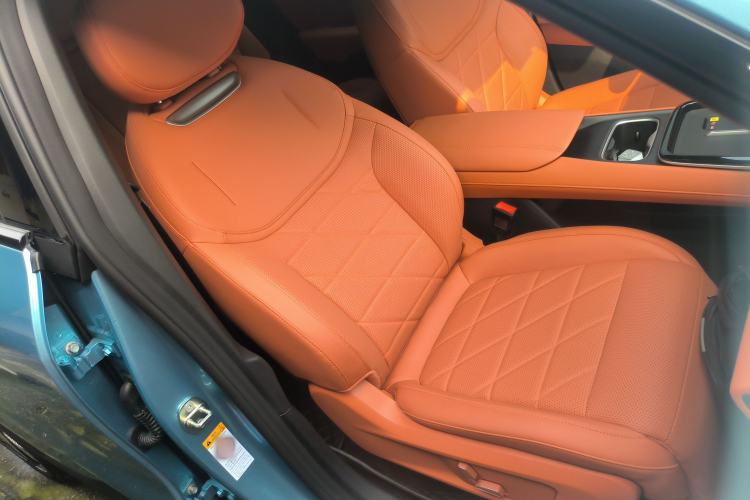 Used  S05 2024 510 Ultra Pure Electric Version