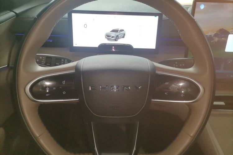 Used Chery Tiggo 8 PLUS 2025 290TGDI DCT Prestige 5-Seater
