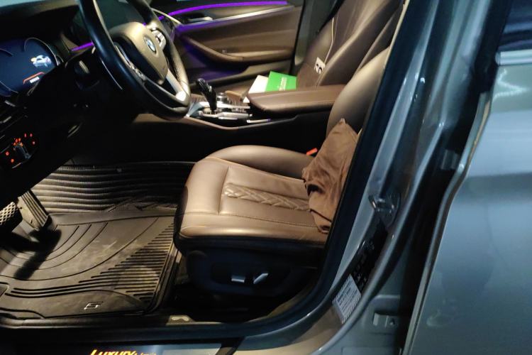 Used BMW 5 Series 2018 Facelifted 530Li xDrive Luxury Package
