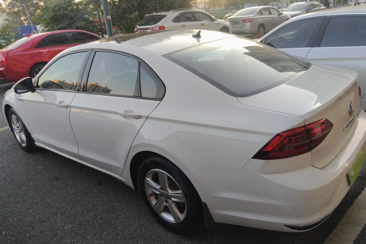 Used Volkswagen Lamando 2019 230TSI DSG Fashion Edition China VI
