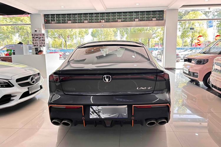 Used Changan UNI-V 2023 1.5T Sport Edition
