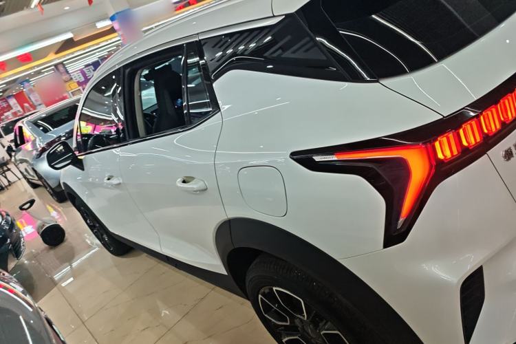 Used Lynk & Co 06 2023 Remix 1.5T Plus Model
