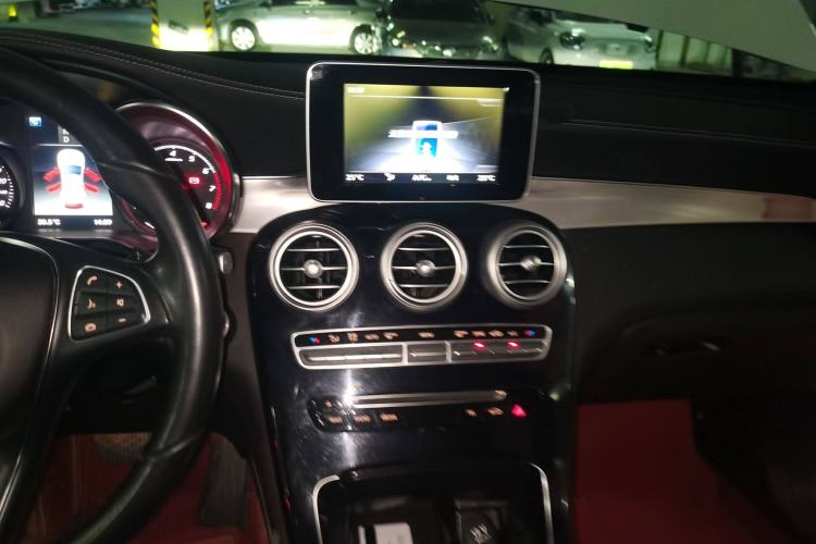 Used Mercedes-Benz GLC 2019 GLC 200 L 4MATIC
