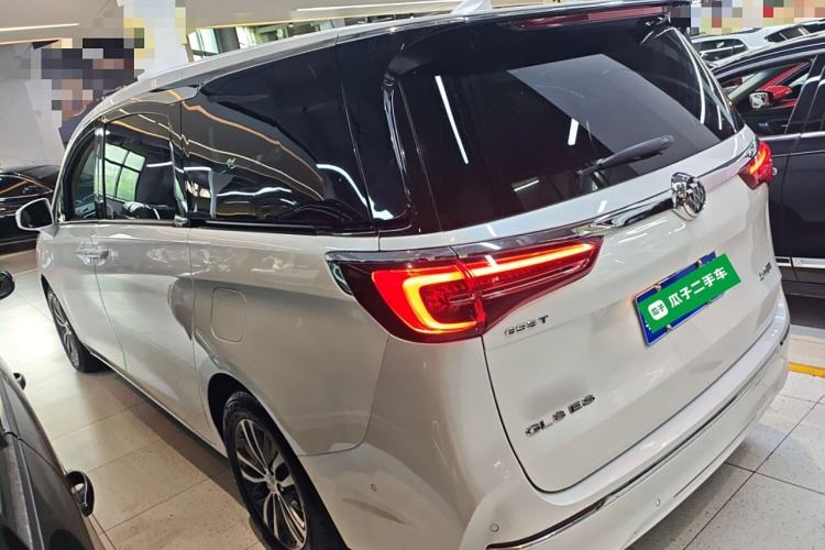 Used Buick GL8 2022 ES Landtrek 653T Luxury Edition