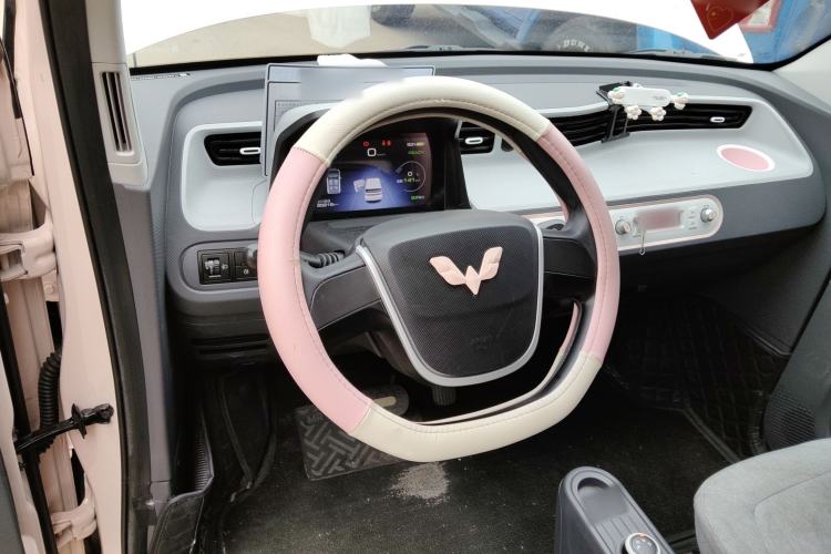 Used Wuling Hongguang MINIEV 2021 Macaron Premium Model – Lithium Iron Phosphate
