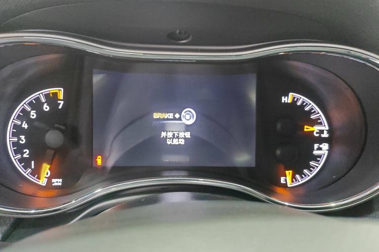 Used  Grand Cherokee 2021 3.0L 80th Anniversary Edition
