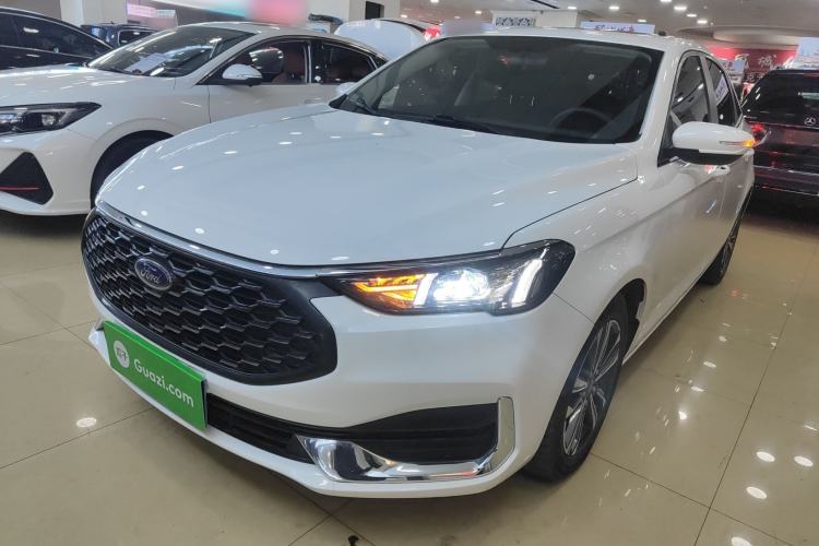 Used Ford Escort 2021 1.5L Automatic Diamond Edition
