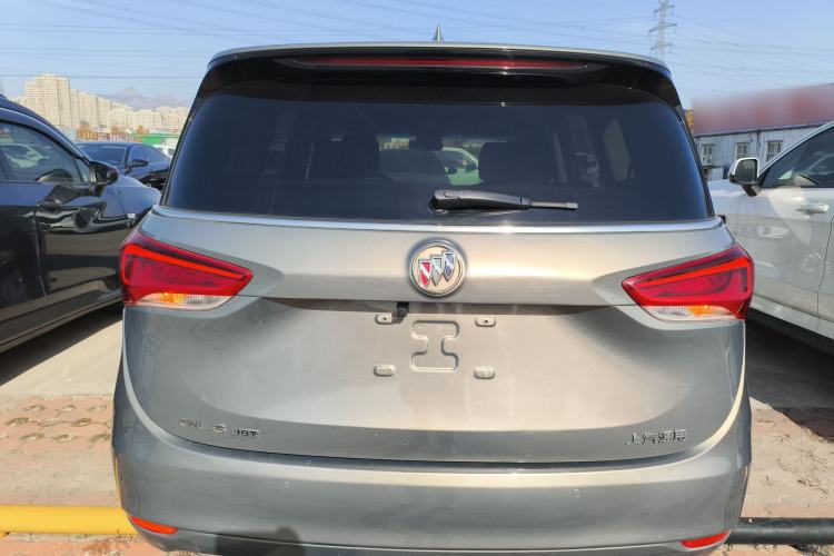 Used Buick GL6 2018 18T 6-Seater Luxury Model
