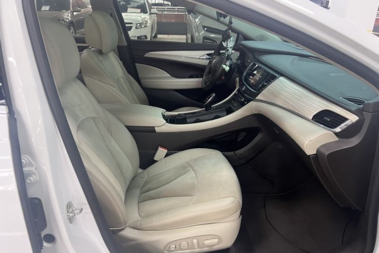 Used Buick LaCrosse 2016 30H Luxury Version
