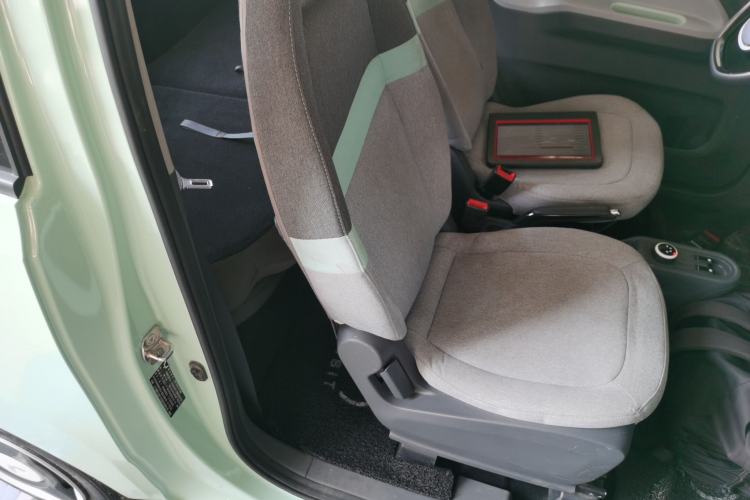 Used Wuling Hongguang MINIEV 2021 Macaron Premium Model – Lithium Iron Phosphate
