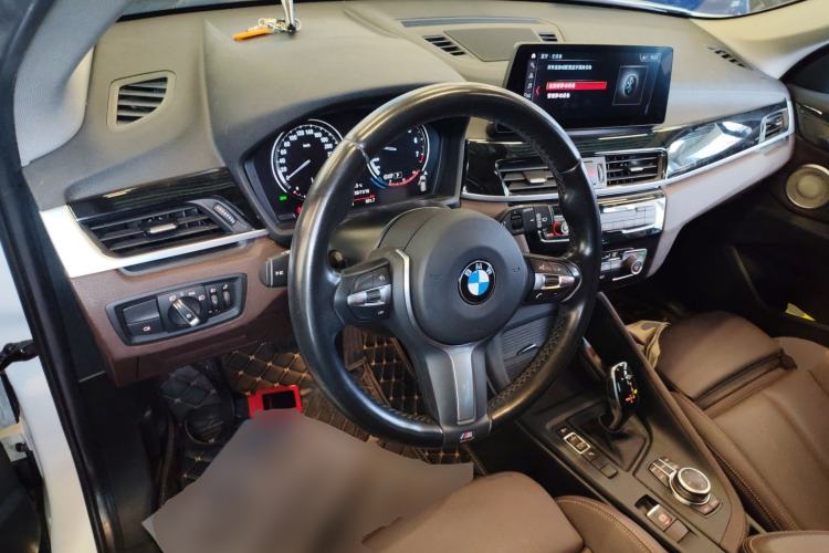 Used BMW X1 2022 sDrive25Li Leading Model
