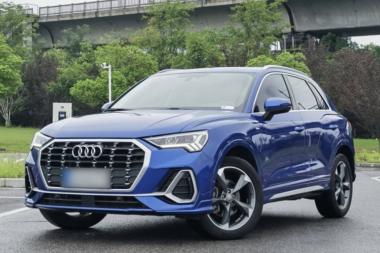 Used Audi Q3 2019 40 TFSI Fashion Dynamic Model
