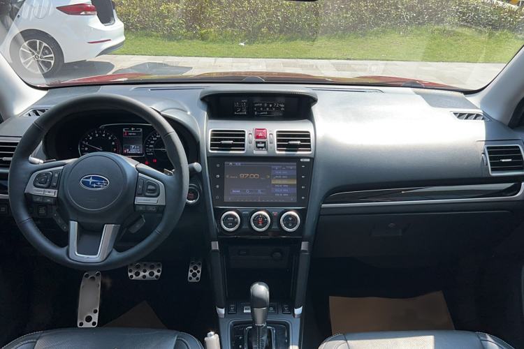 Used Subaru Forester 2016 2.5i Prestige Navigation Edition
