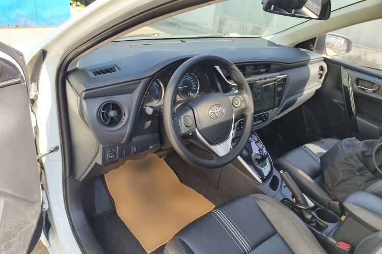 Used Toyota Levin 2018 Dual-Engine 1.8H GS-V E-CVT Prestige Version China VI Standard
