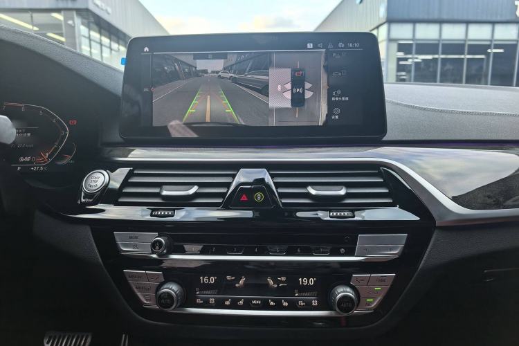 Used BMW 5 Series 2021 530Li Luxury Edition M Sport Package
