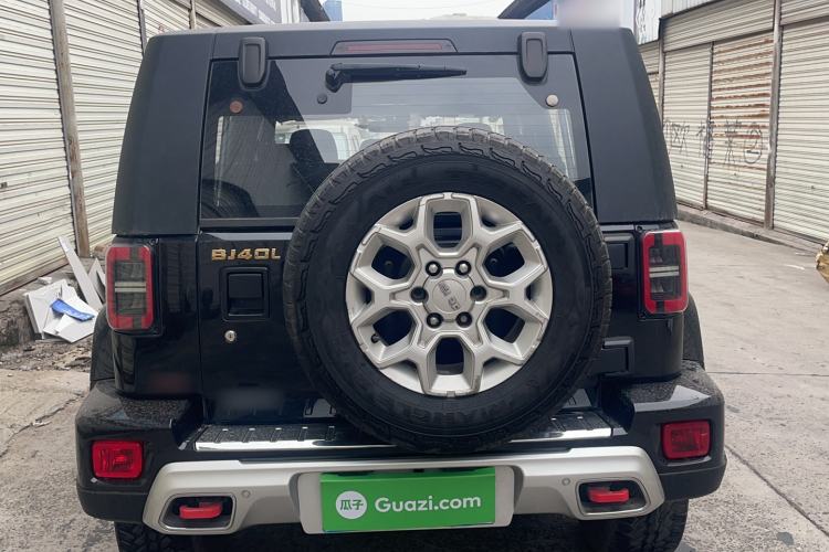 Used  BJ40 2018 2.0T Manual Diesel Four-Wheel Drive Prestige Edition
