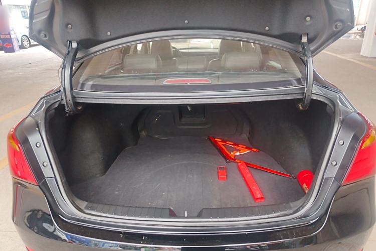 Used Hyundai Mistra 2014 1.8L Automatic Smart GLS
