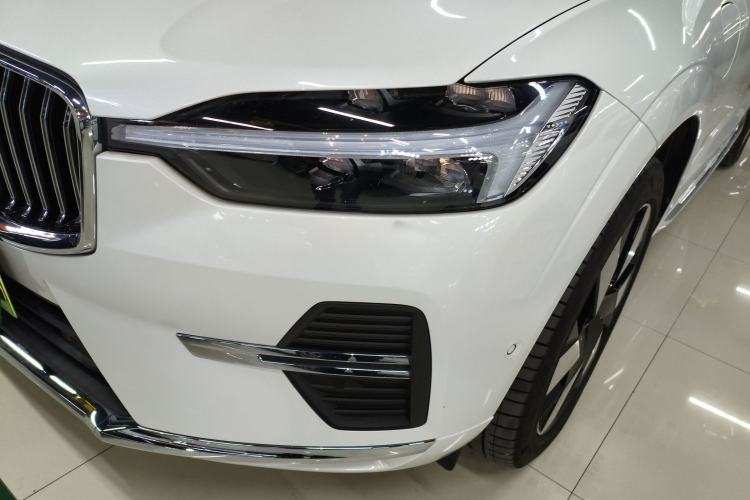 Used Volvo XC60 New Energy 2025 Plug-in Hybrid Long-Range All-Wheel Drive Smart & Luxurious Edition