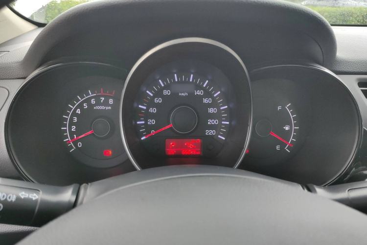 Used Kia K2 2015 Sedan 1.4L Automatic GLS
