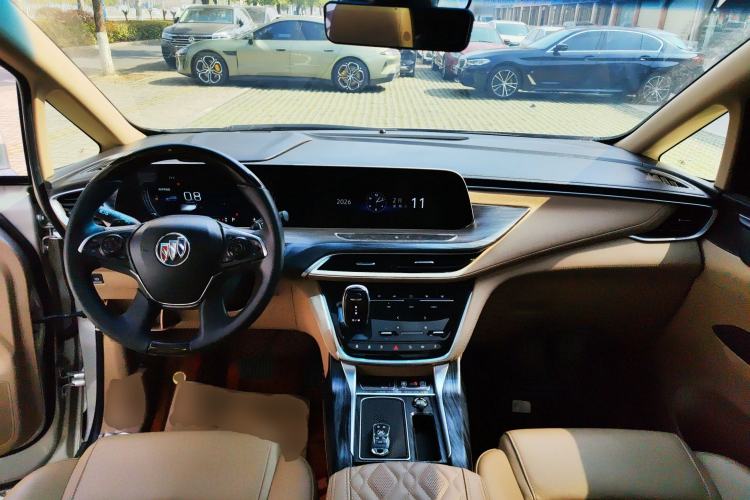 Used Buick GL8 2021 ES Landtrek 653T Luxury Model