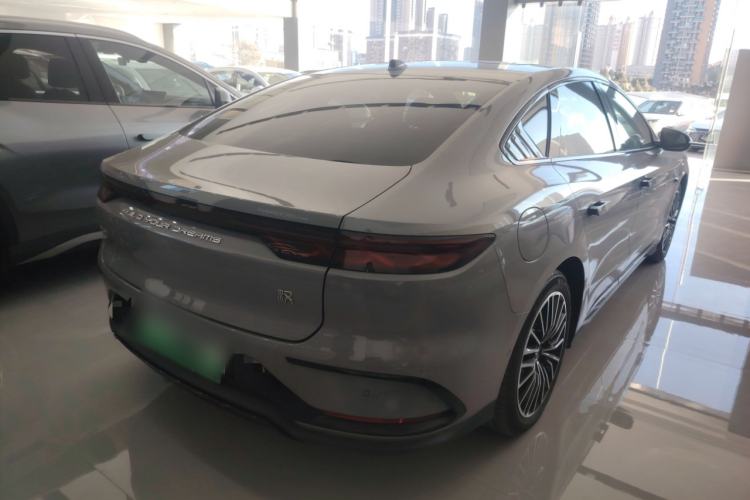 Used BYD Han 2025 EV with 701 km of Laser Radar-Enabled Intelligent Driving