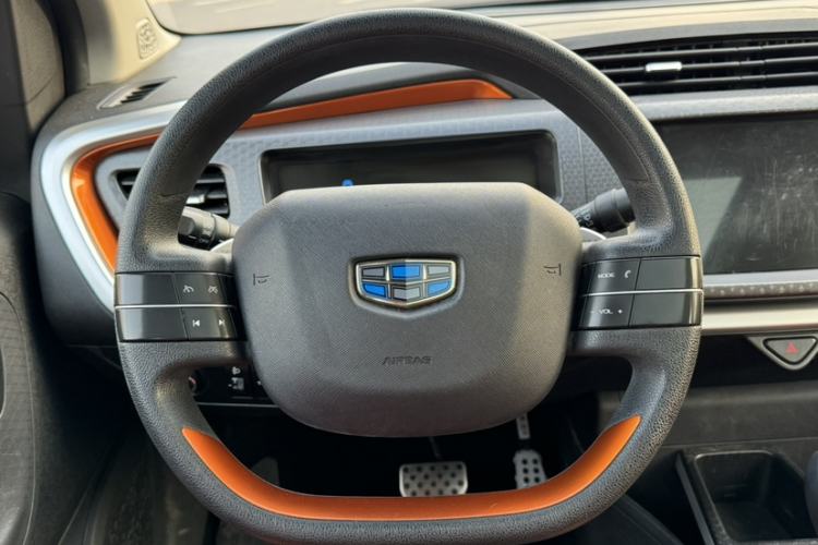 Used Geely Auto Vision X1 2017 1.3L Automatic Player Edition
