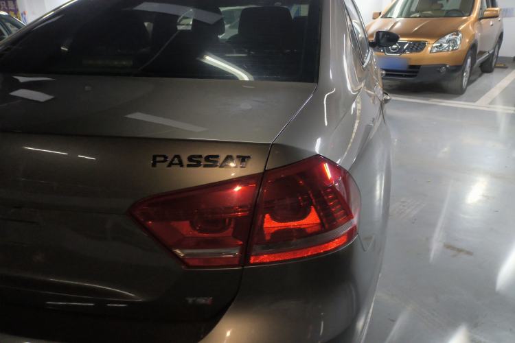 Used Volkswagen Passat 2014 1.4TSI Manual Luxury Edition
