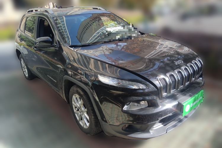 Used  Cherokee 2016 2.4L Leading Edition
