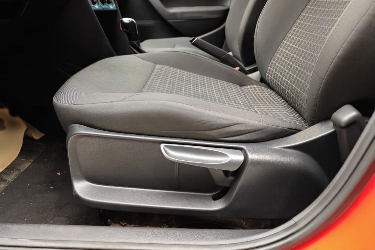 Used Volkswagen Polo 2014 1.6L Automatic Comfort Edition
