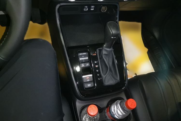 Used Honda Breeze 2023 240TURBO Two-Wheel-Drive Luxury PRO 7-Seater
