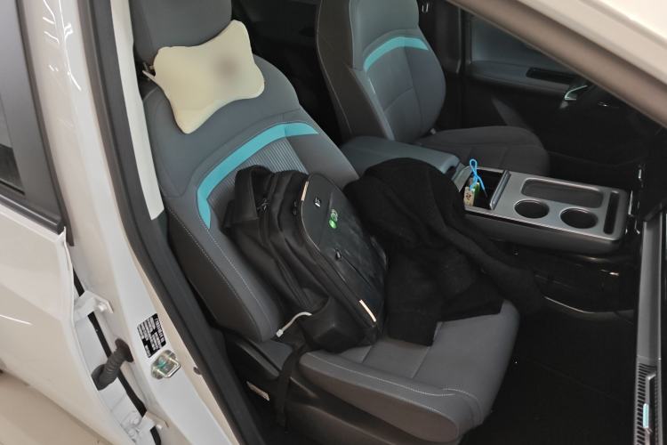 Used AION Y 2023 Younger