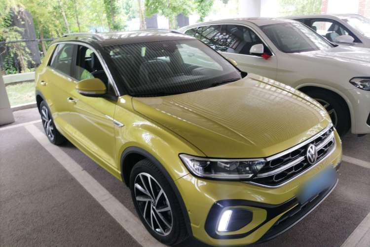 Used Volkswagen T-ROC 2023 300TSI DSG Two-Wheel Drive Starlight Edition
