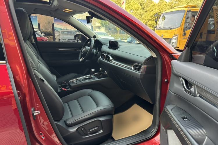 Used Mazda CX-5 2017 2.5L Automatic 4x4 Flagship Version China V Standard