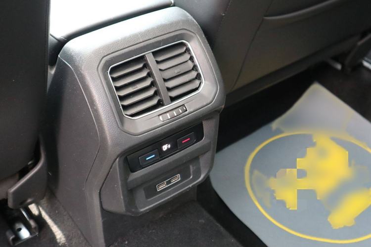 Used Volkswagen Tiguan L 2017 330TSI Automatic Two-Wheel Drive Luxury Edition
