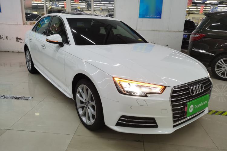 Used Audi A4L 2018 30th Anniversary Edition 40 TFSI Trendy Model
